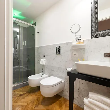 Vanity Navona Рим