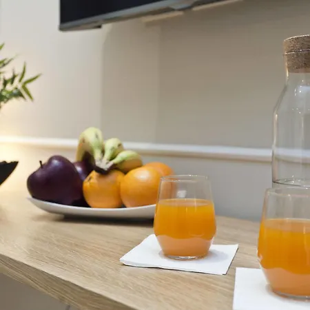 Vanity Navona Рим