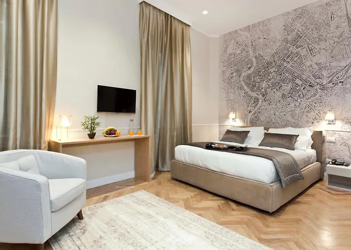 Vanity Navona Hotel 2*