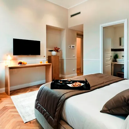 Vanity Navona Hotel 2*