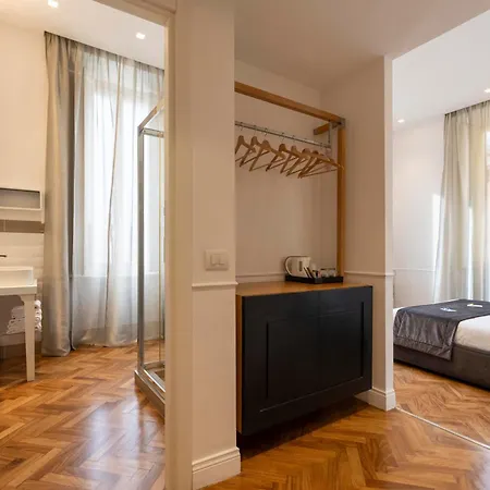 Vanity Navona فندق