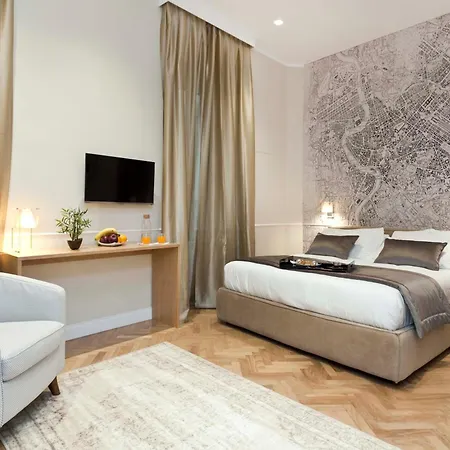 Vanity Navona Hotel 2*