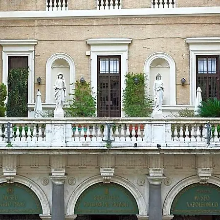 Vanity Navona 2*
