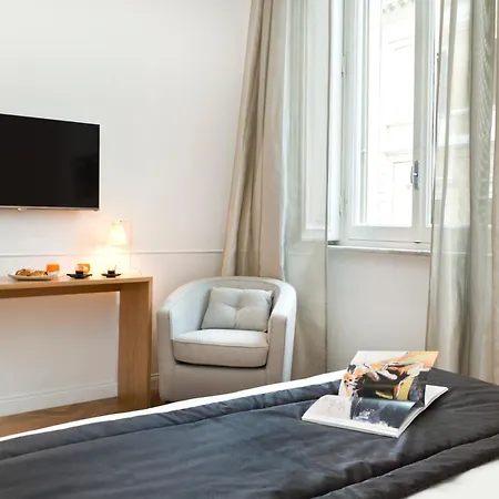 Vanity Navona Hotel