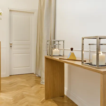 Vanity Navona Hotell