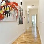 Vanity Navona 2*