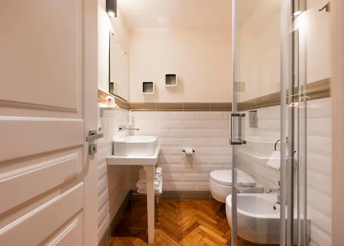 Vanity Navona ローマ